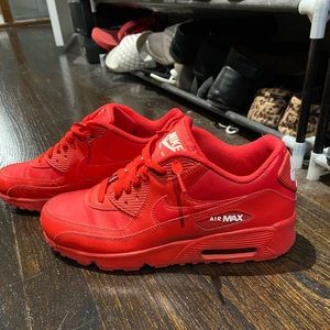 Nike Air max 90s. Size 7 in kids. Fits womens size 8.5.